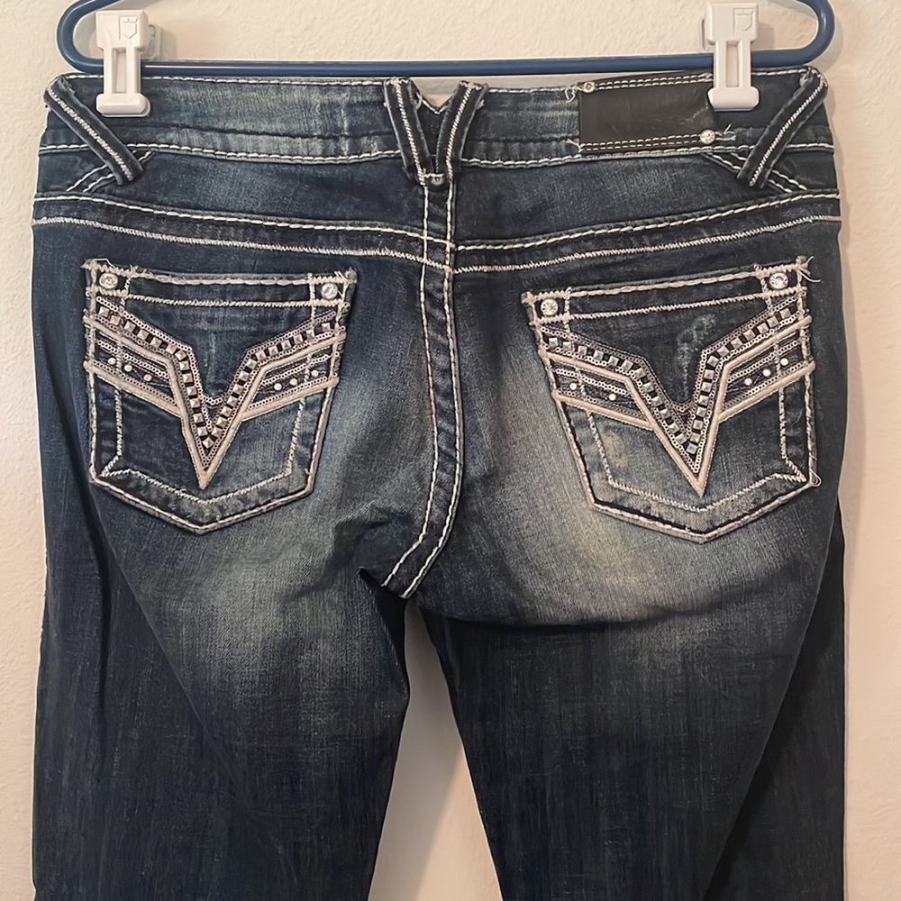 Vigoss The Chelsea Slim Boot Distressed Jeans